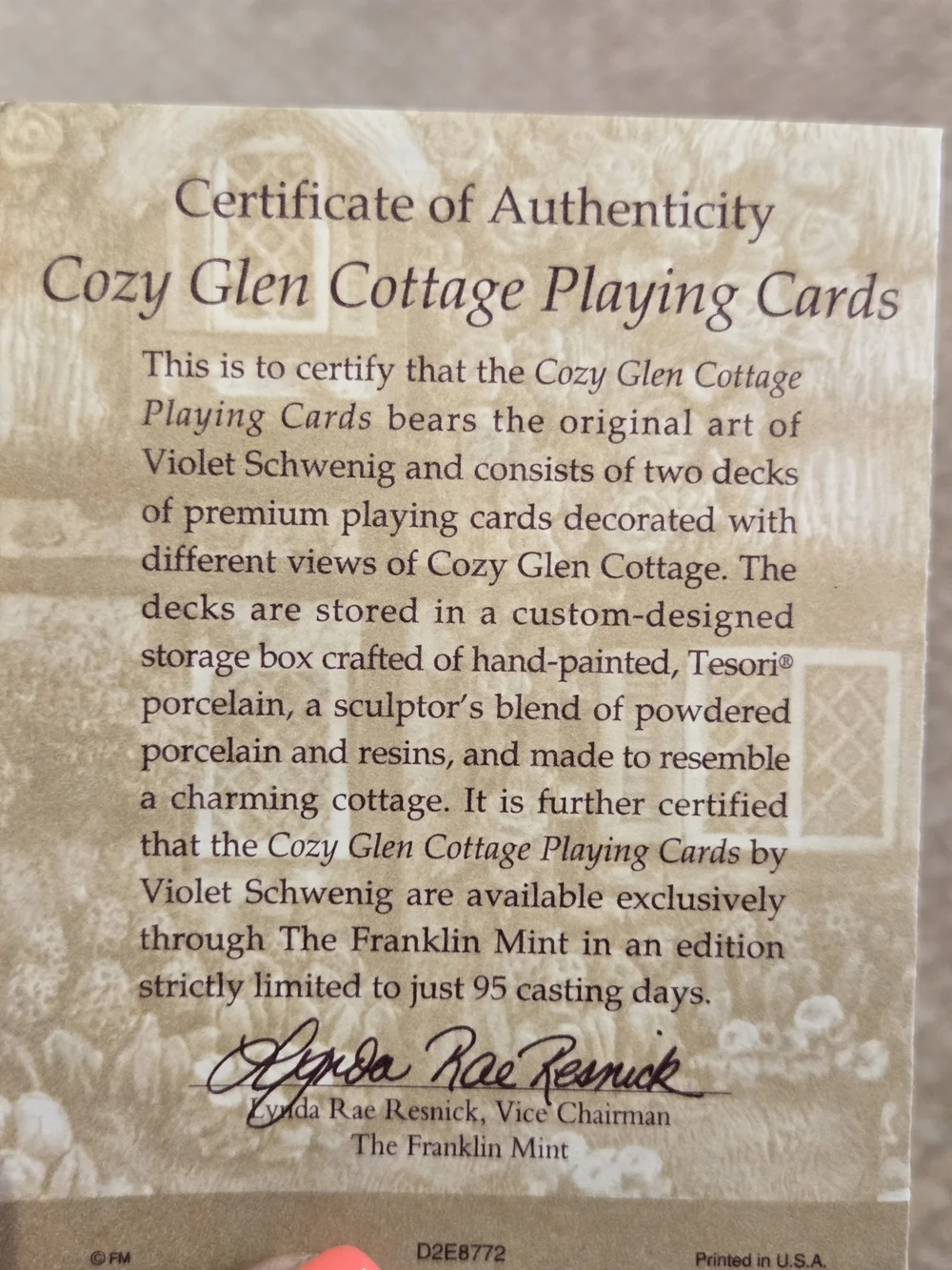 Franklin Mint Cozy Glen Cottage Violet Schwenig Limited Edition Card Box